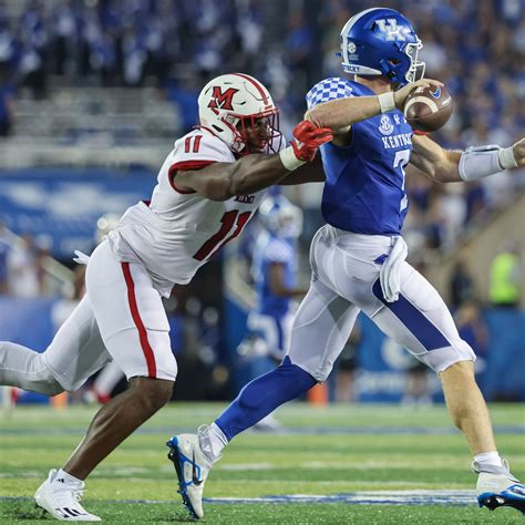 Kentucky Wildcats Football Uniforms