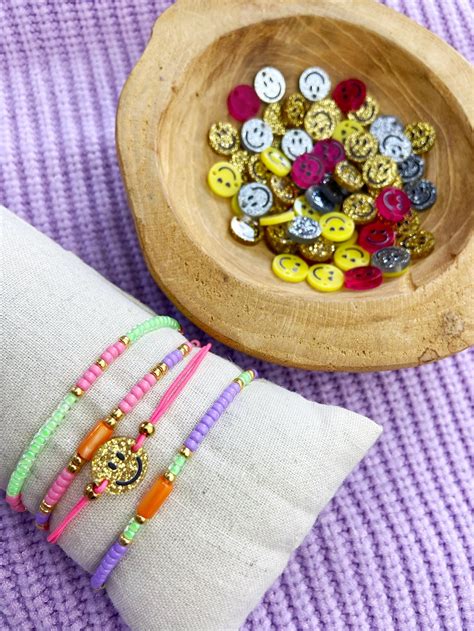 Diy Pakket Zomerse Armbanden Set Met Smiley Bedel Fris Kralen En