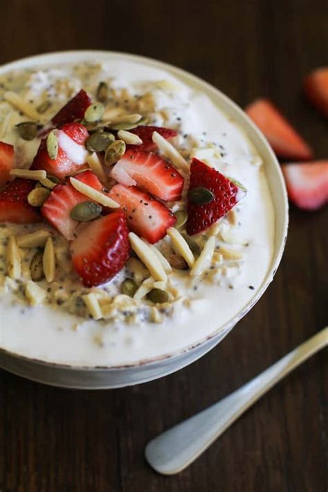 Vegan Strawberry Oatmeal Breakfast Bowls Recipe from Oh My Veggies!