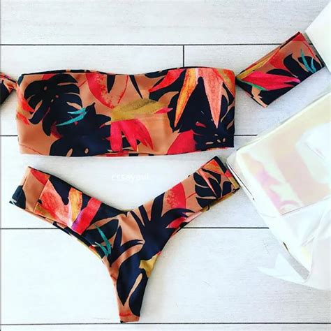 Off Shoulder Lady Swimming Bikini Suit Sexy Maple Leaf Swimwear Padded