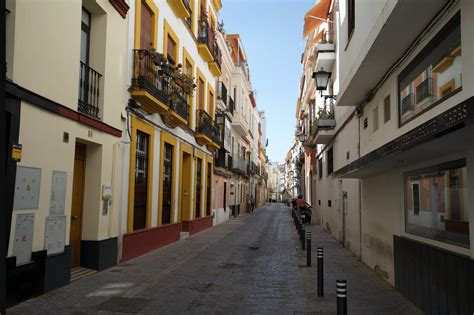 10 Best Neighborhoods In Seville Students Expats And Tourists