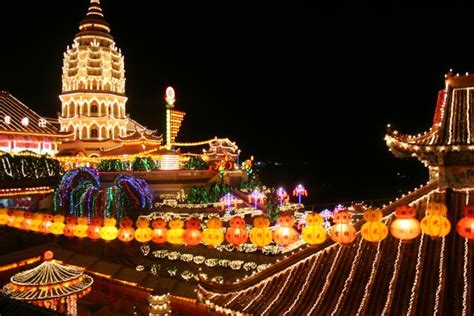 Kek Lok Si Temple - GoWhere Malaysia