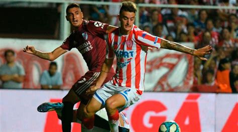 River Unión Por El Torneo Pf 2021 árbitro Formaciones Y Tv En Vivo