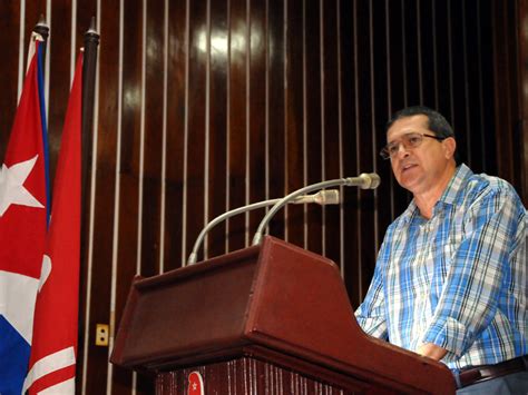 En Holguín sesionó III Pleno del Comité Provincial del Partido