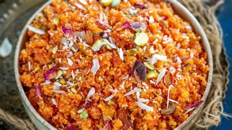 बिना चीनी कैसे बनाएं गाजर का हलवा Gajar Ka Halwa Without Sugar Recipe