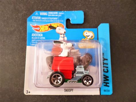 My Best Toys Snoopy Na Hot Wheels