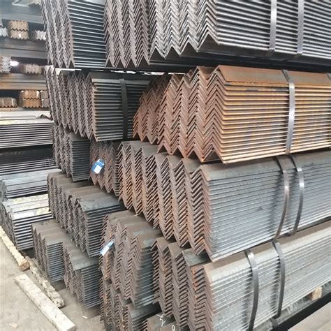 China Factory Hot Rolled Steel Angle Sizes Grade EN S235JR S355JR
