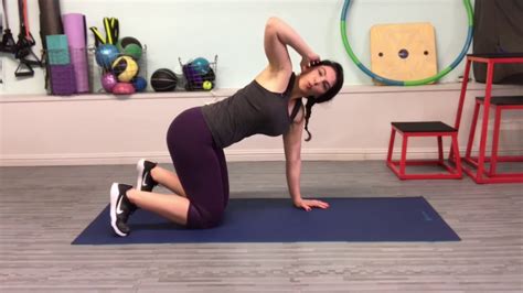 Stretching Sunday Kneeling Thoracic Rotation Youtube