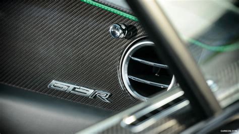 Bentley Continental GT3-R | 2015MY