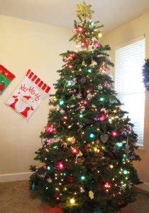 20 Christmas Tree Lights Ideas - Feed Inspiration