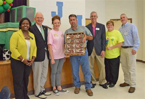 C.J Hicks enjoys a week of Georgia grown food | School ...