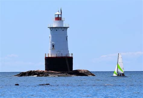 7 Rhode Island Towns With A Slower Pace Of Life