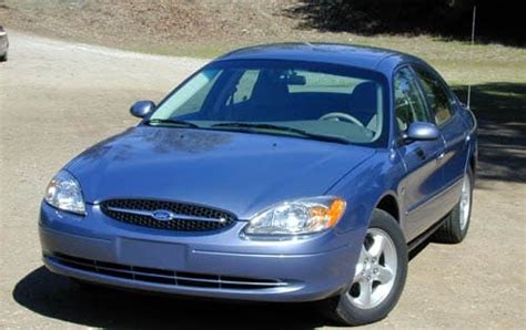 Used 2000 Ford Taurus Sedan Review Edmunds