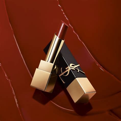 YSL Rouge Pur Couture The Bold Lipstick 3 gr. - 04 Revenged Red