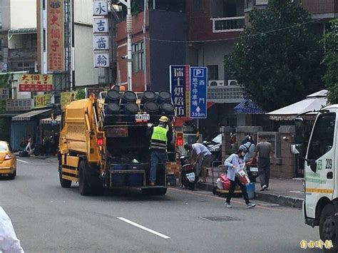 倒個垃圾也有事！正妹追垃圾車 突遭陌生人環抱襲胸 社會 自由時報電子報