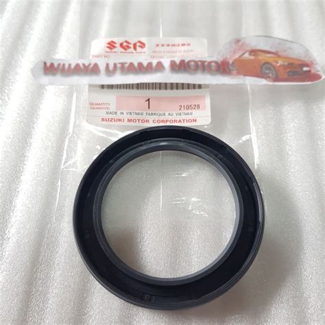 Jual Oil Seal Sil Roda Belakang Suzuki Escudo 2 0 Capsule Shopee