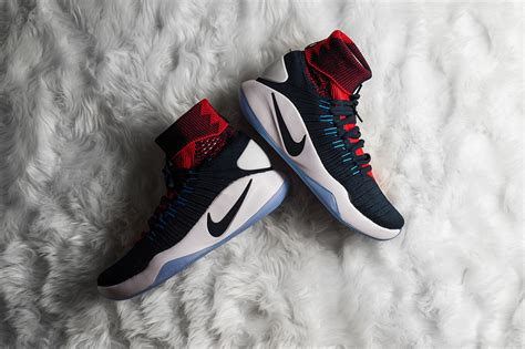 Nike Hyperdunk Flyknit Away Flightclub