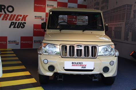 Mahindra Bolero Maxi Truck Plus beige front