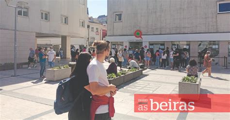 Coimbra Utentes desesperam para aceder aos serviços da Loja do Cidadão