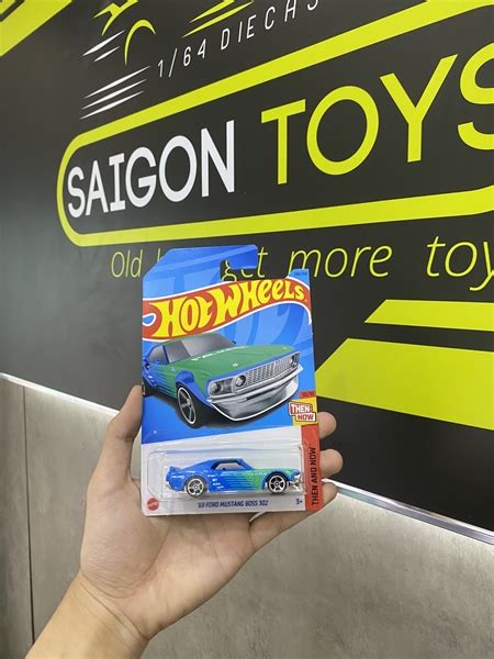 Hot Wheels Basic Ford Mustang Boss