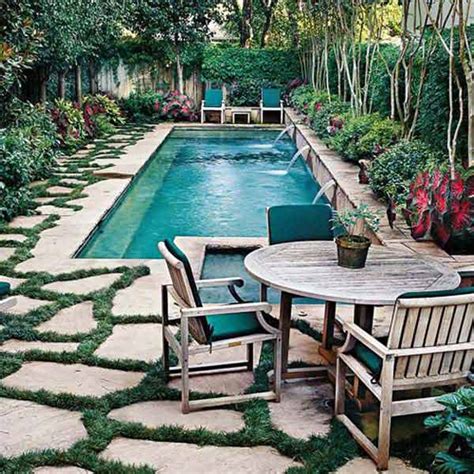 25+ Fabulous Small Backyard Designs with Swimming Pool | Architecture ...