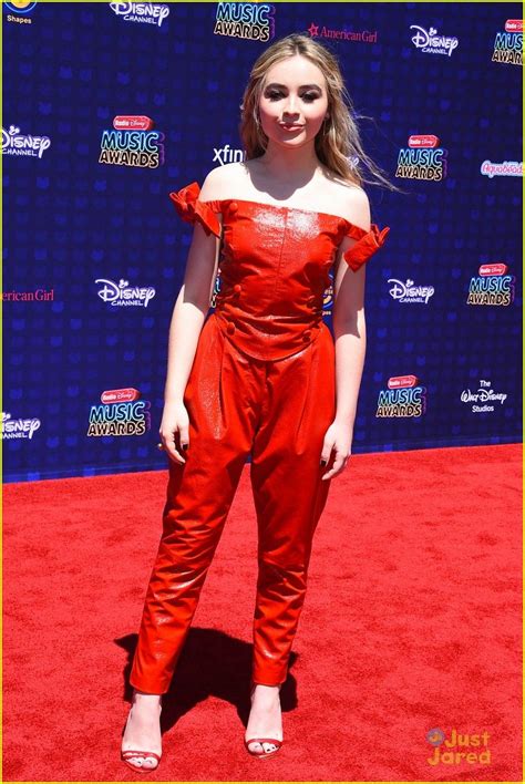 Sabrina Carpenter Is Red Hot In A Red Jumpsuit At Rdmas 2017 Sabrina