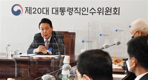 尹당선인 소상공인 빈곤탈출 대책 수립北방사포는 명백한 919 위반 서울경제