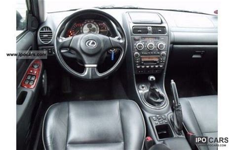 2005 Lexus IS 200 Sport Cross - Car Photo and Specs