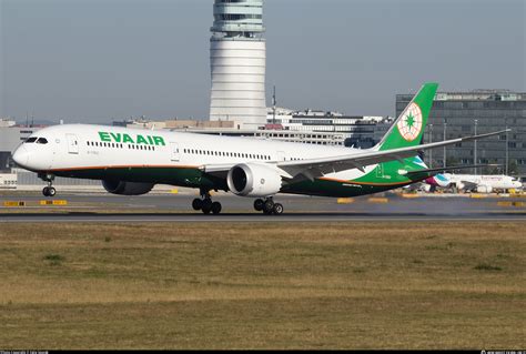 B Eva Air Boeing Dreamliner Photo By Felix Sourek Id