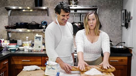 'Amy Schumer Learns to Cook': Kitchen Dos & Don'ts From Amy and Chris