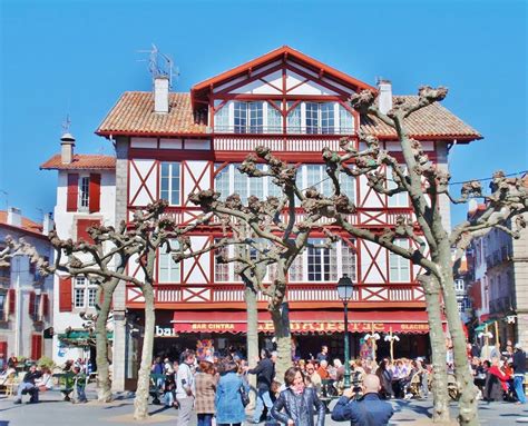 Place Louis Xiv Saint Jean De Luz Pyr N Es Atlantiques Pays