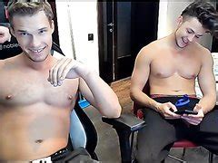 Two Straight Friend Very Hot On Cam ThisVid