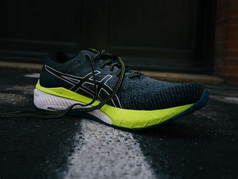 ASICS GT-2000 10 Review | Better and Lighter Stability - Believe in the Run