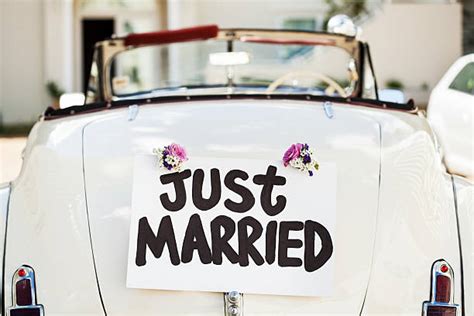 19,200+ Just Married Sign Stock Photos, Pictures & Royalty-Free Images - iStock