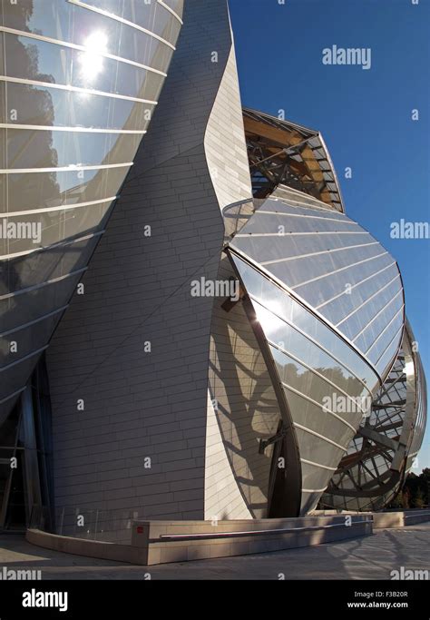 Fondation Louis Vuitton Frank Gehry Architect Museum Of Contemporary