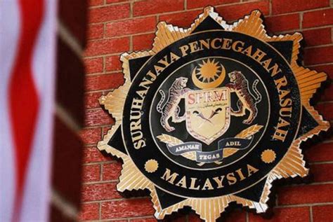 Macc Arrests Three Officers For Taking Bribe From Lorry Driver Sinar