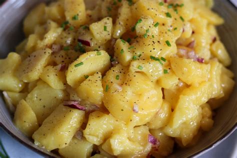 Bayrischer Kartoffelsalat Mit Brühe Essig Und Öl Prinzessinnenschmarrn