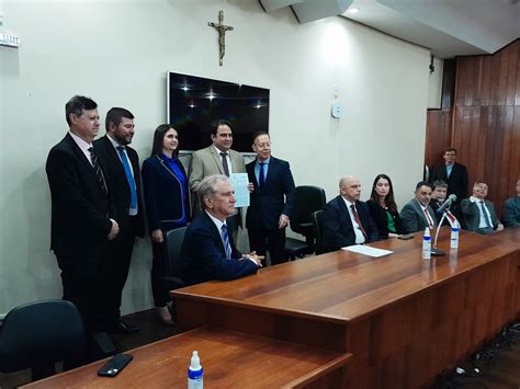 Presidente do TJGO recebe título de Cidadão Anapolino e dá largada a