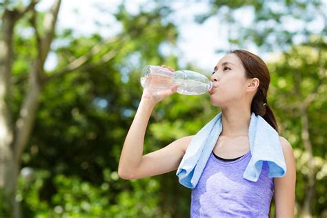 7 Benefits Of Drinking Purified Water Readsover