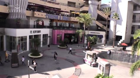 Lovely Super Beautiful Big Tits Student With A Smile That Was Picked Up