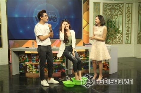 Hot Girl V Hot Boy Vi T Th Y Vi N T Nh C I Hoa L N T C