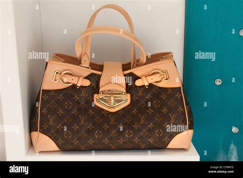 Fake Louis Vuitton Handbags Nyc | Paul Smith