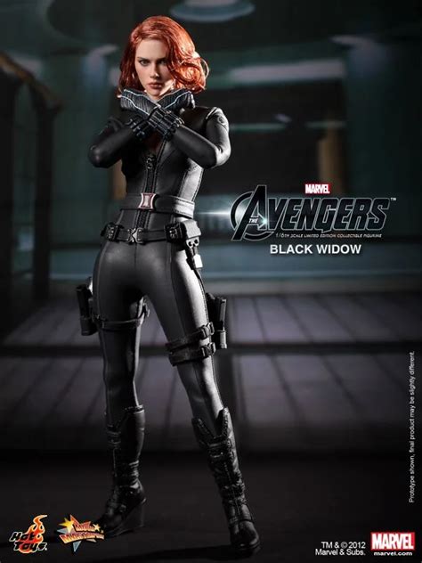 THE AVENGERS Hot Toys BLACK WIDOW Collectible Action Figure GeekTyrant