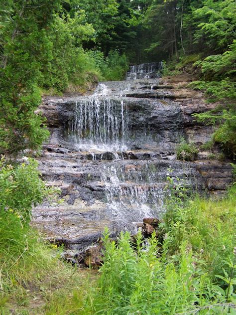 Alger Falls, Michigan | The Waterfall Record