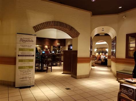 Olive Garden Italian Restaurant | 90 Gateway, Lincoln, NE 68505, USA