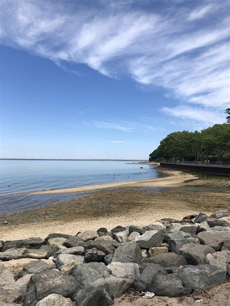 The beach at Sea Cliff, NY - another angle : r/longisland