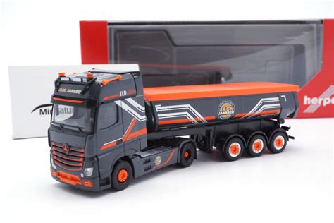 Mercedes Benz Actros Gigaspace Rundmulde Jack Janssen Herpa