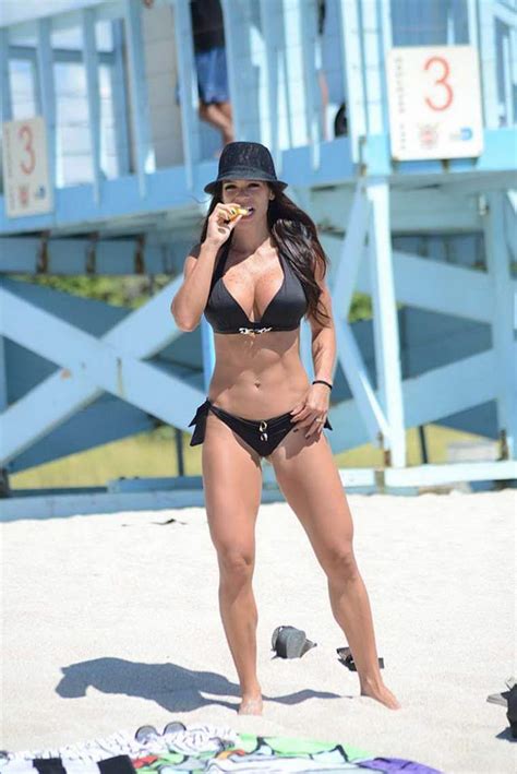 Michelle Lewin In Bikini At The Beach In Miami 8 05 2015 4 LACELEBS CO