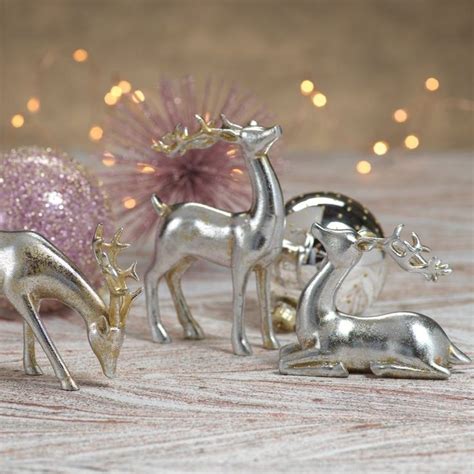 Decorative Silver Reindeer In Assorted Sizes Set Of 3 Reindeer