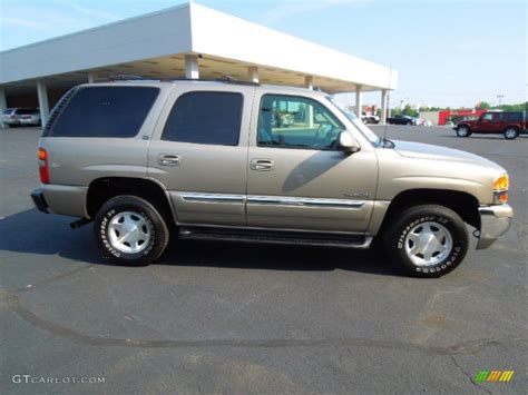 Sandalwood Metallic 2003 Gmc Yukon Slt Exterior Photo 65917649